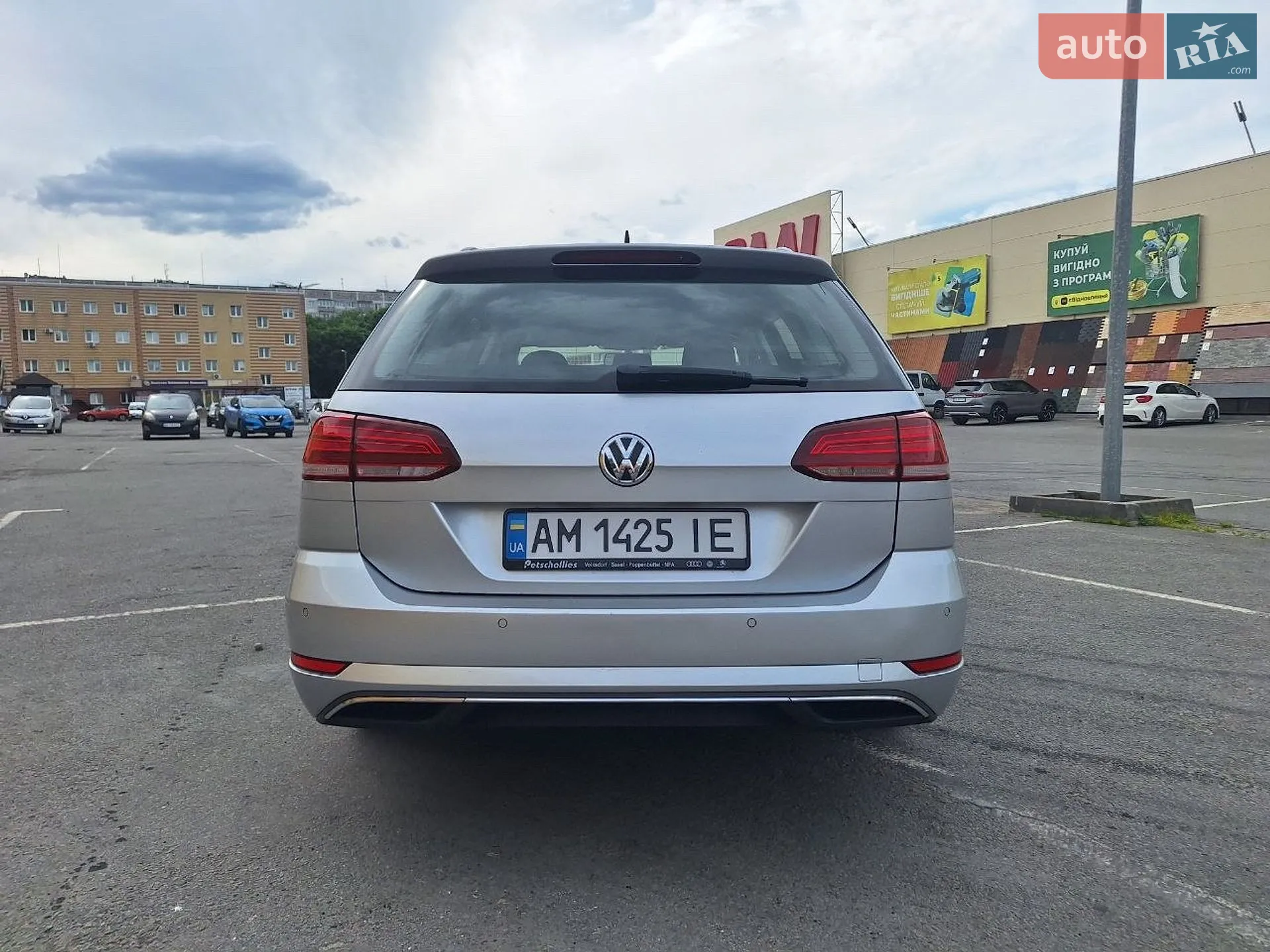 Volkswagen Golf 2018 VIN WVWZZZAUZJP627874 фото оголошення 5 з 5