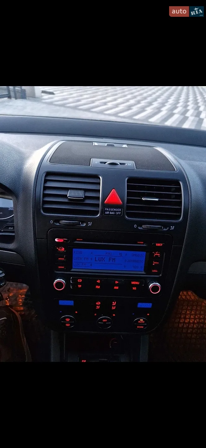 Volkswagen Golf 2005 VIN WVWZZZ1KZ6W001488 фото оголошення 7 з 8