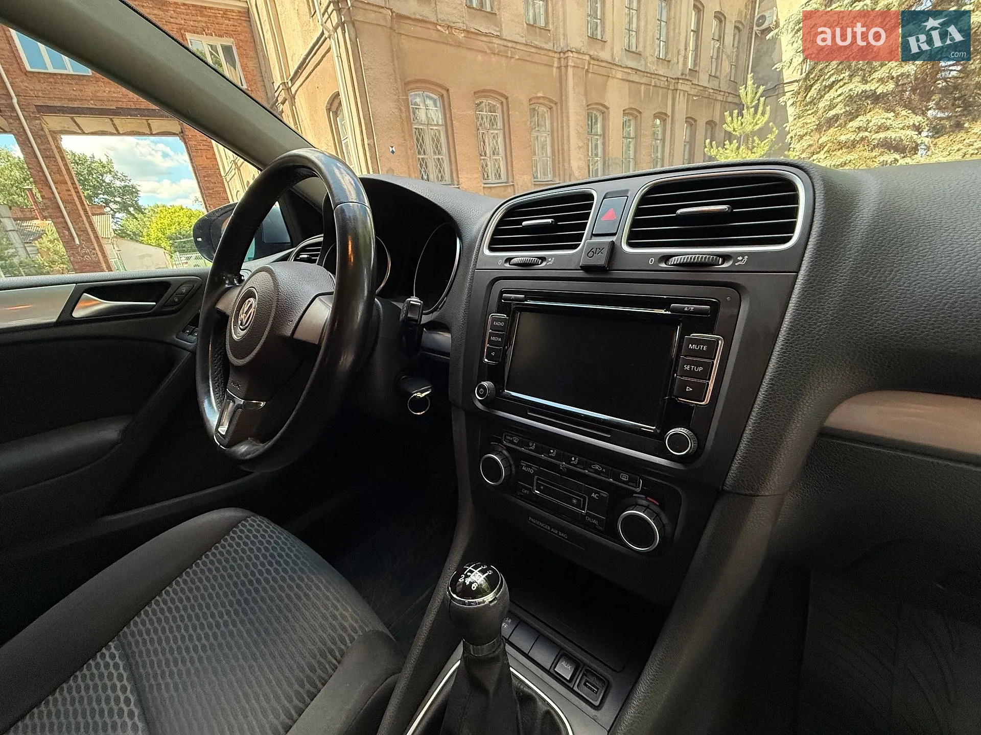 Volkswagen Golf 2011 VIN WVWZZZ1KZBP043217 фото оголошення 16 з 26