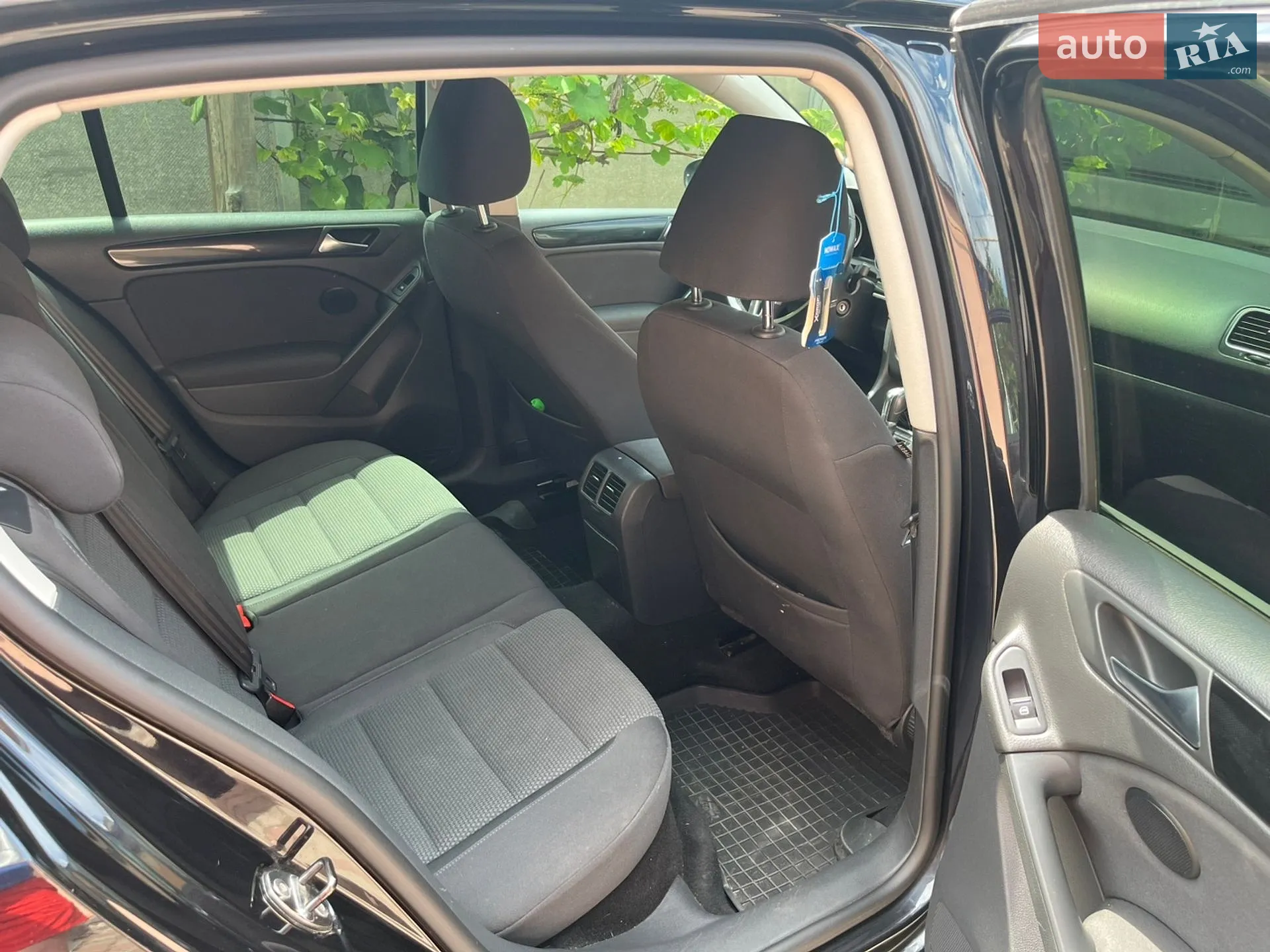 Volkswagen Golf 2012 VIN WVWZZZ1KZCW320382 фото оголошення 5 з 5