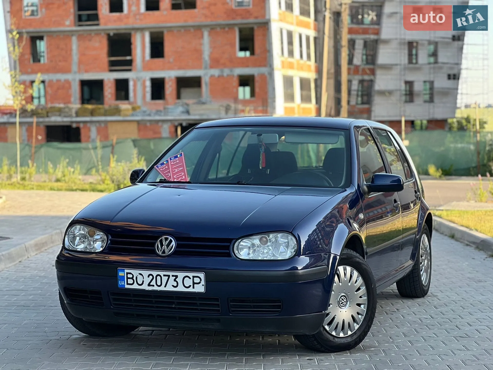 Volkswagen Golf 2001 VIN WVWZZZ1JZ2W112402 фото оголошення 2 з 5