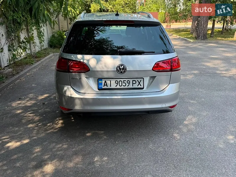 Volkswagen Golf 2015 VIN WVWZZZAUZGP557440 фото оголошення 12 з 63