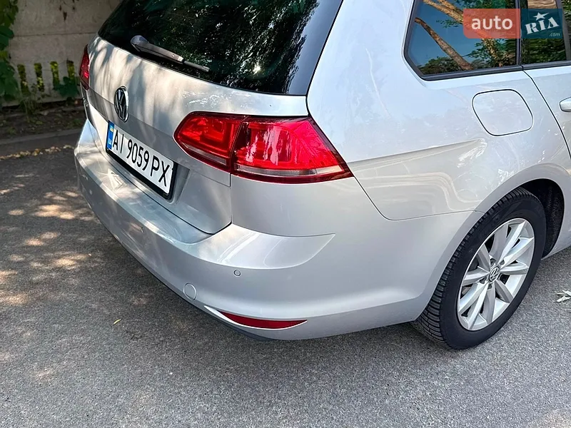 Volkswagen Golf 2015 VIN WVWZZZAUZGP557440 фото оголошення 10 з 63