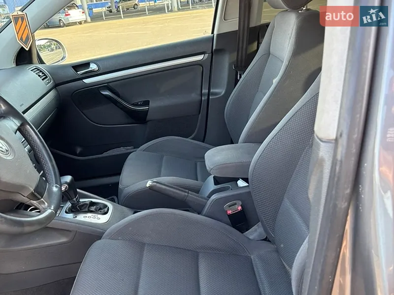 Volkswagen Golf 2005 VIN WVWZZZ1KZ5P065499 фото оголошення 11 з 56