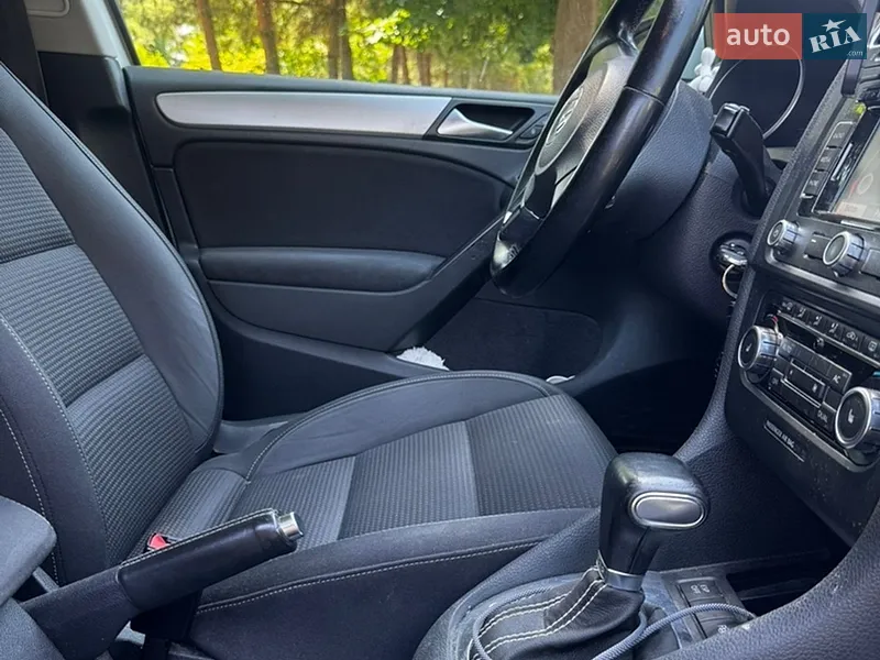 Volkswagen Golf 2010 VIN WVWZZZ1KZAP165989 фото оголошення 32 з 59