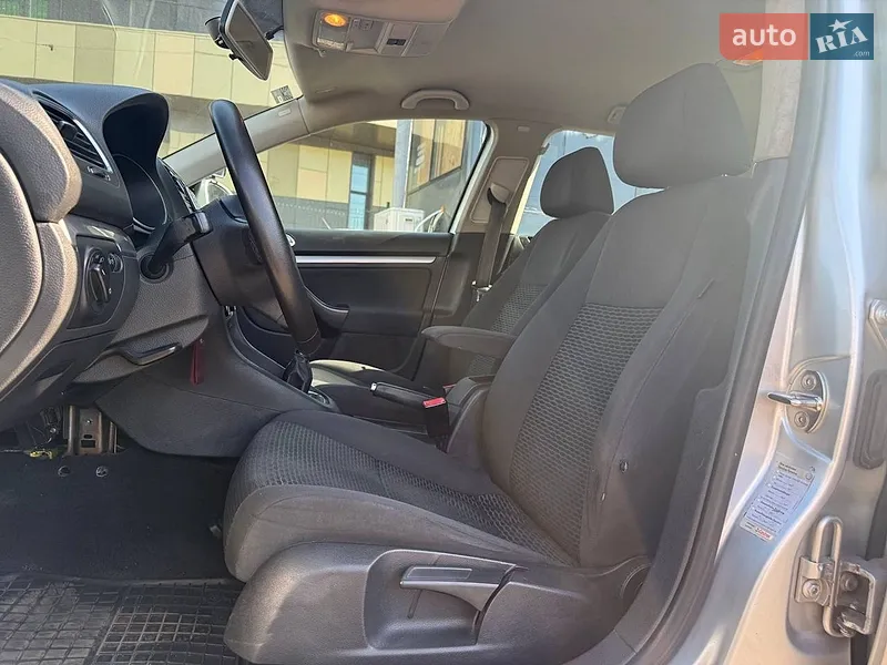 Volkswagen Golf 2011 VIN WVWZZZ1KZBM688322 фото оголошення 9 з 61