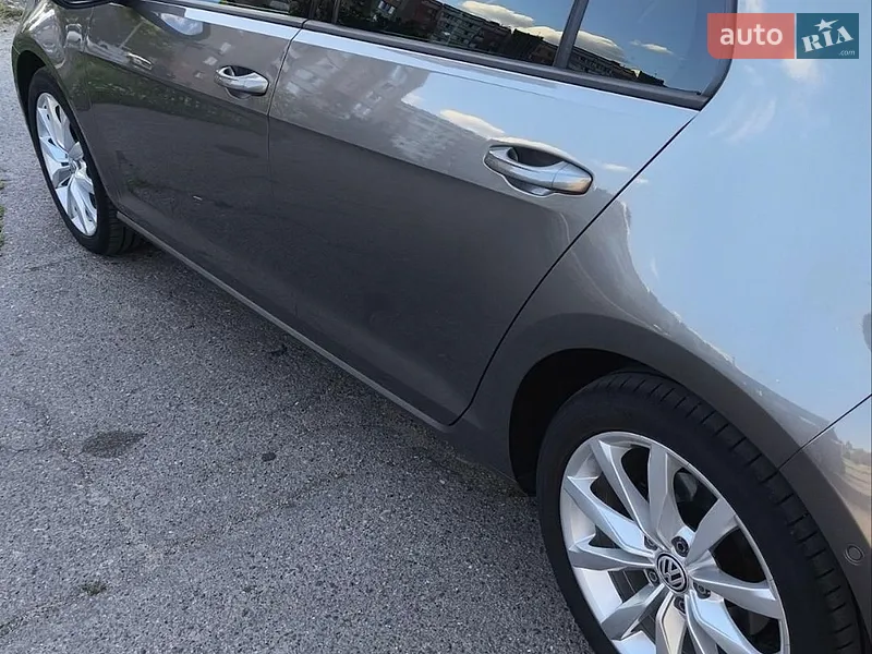 Volkswagen Golf 2013 VIN WVWZZZAUZEW070895 фото оголошення 5 з 50