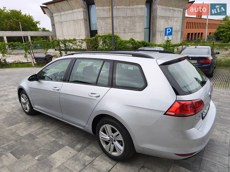 Volkswagen Golf 2015 VIN WVWZZZAUZFP588111 фото оголошення 7 з 58