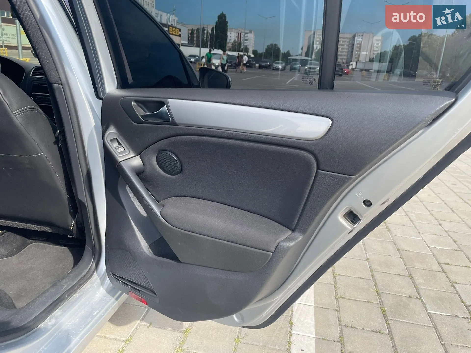 Volkswagen Golf 2011 VIN WVWZZZ1KZCW100043 фото оголошення 11 з 22