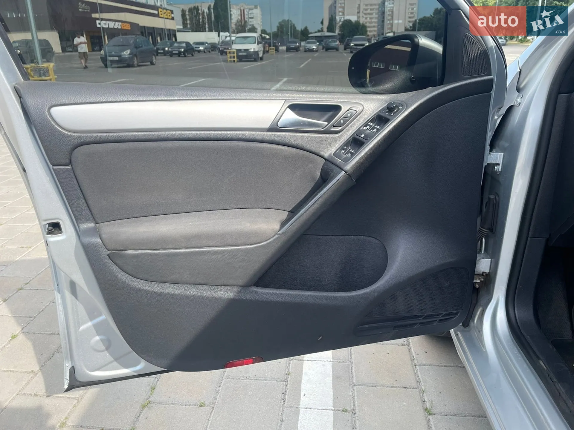 Volkswagen Golf 2011 VIN WVWZZZ1KZCW100043 фото оголошення 15 з 22