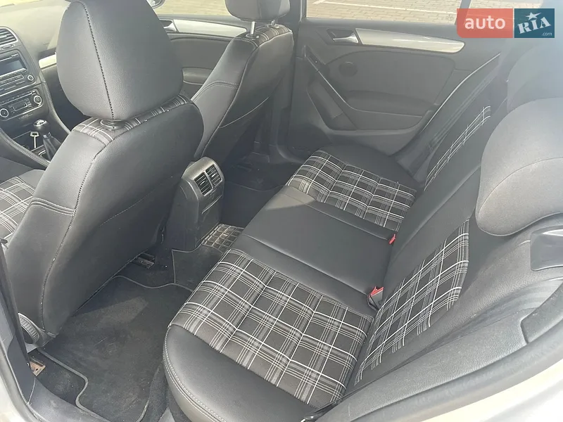 Volkswagen Golf 2011 VIN WVWZZZ1KZCW100043 фото оголошення 18 з 55