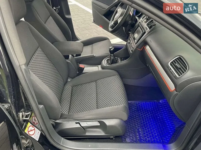 Volkswagen Golf 2009 VIN WVWZZZ1KZAW029840 фото оголошення 3 з 44