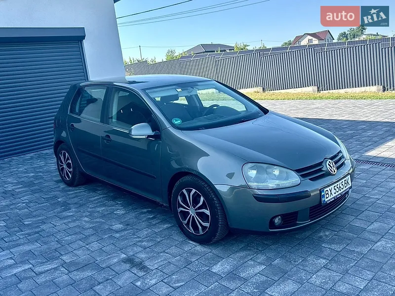 Volkswagen Golf 2004 VIN WVWZZZ1KZ4W105328 фото оголошення 4 з 71