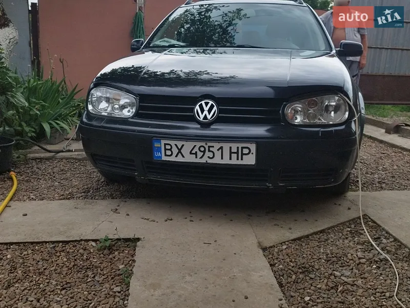 Volkswagen Golf