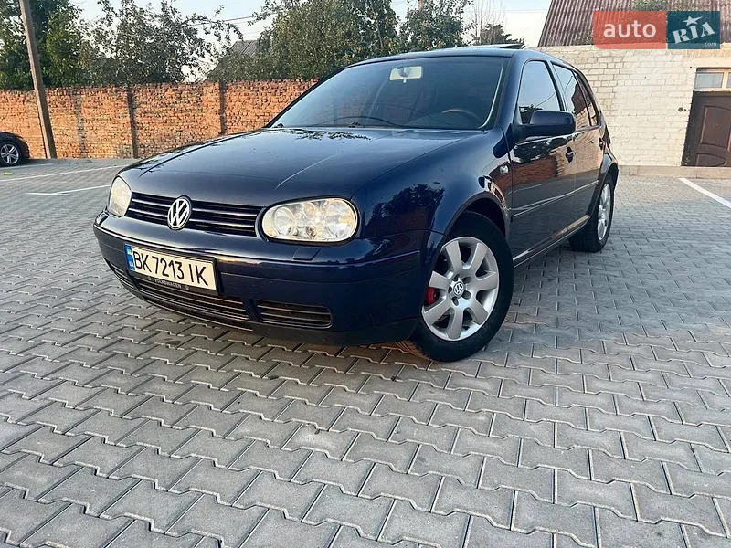 Volkswagen Golf