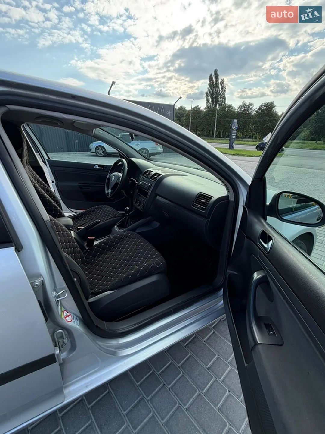 Volkswagen Golf 2007 VIN WVWZZZ1KZ7W150038 фото оголошення 9 з 15