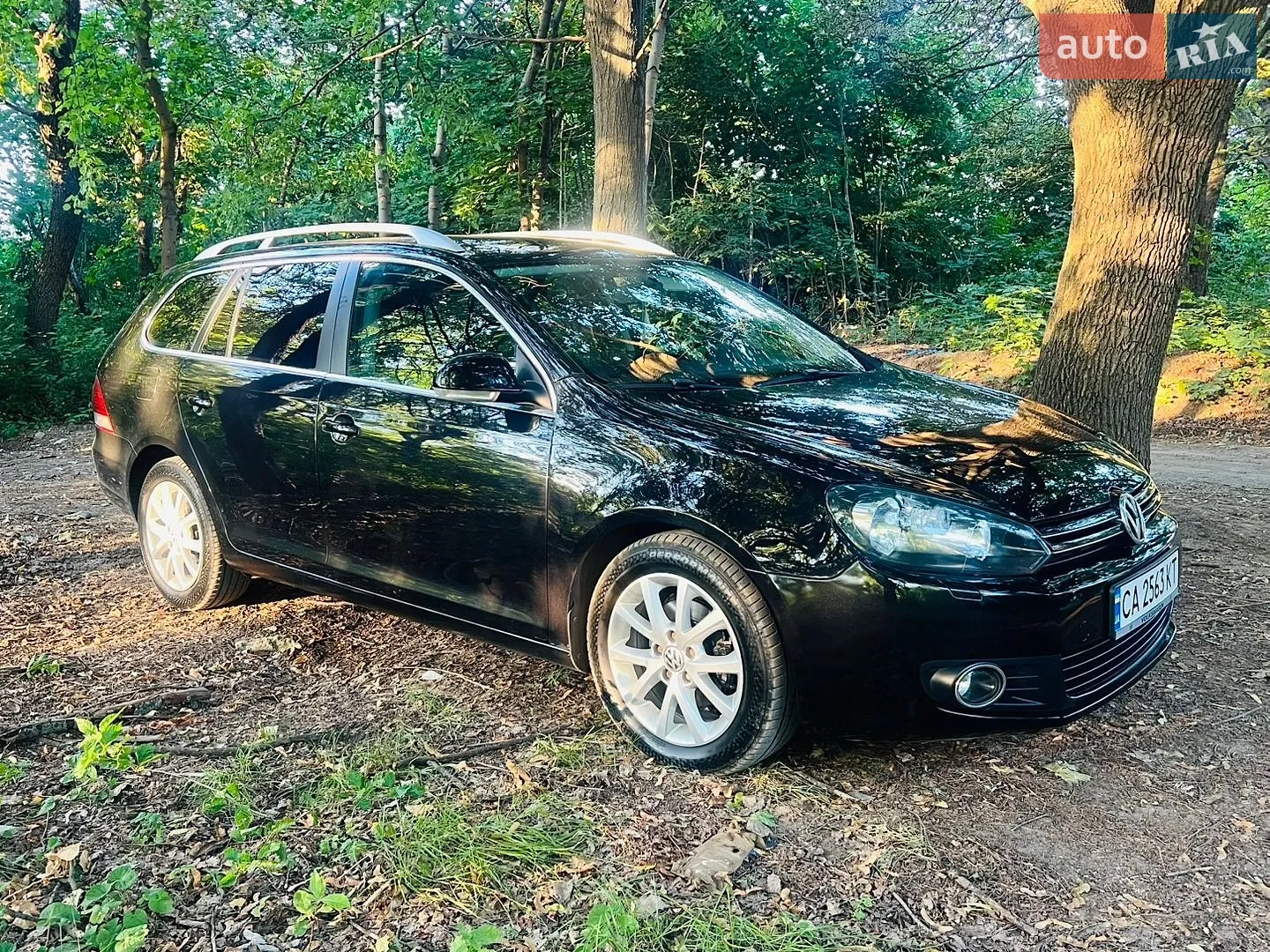Volkswagen Golf 2010 VIN WVWZZZ1KZAM665988 фото оголошення 8 з 23