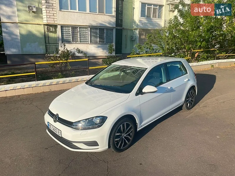 Volkswagen Golf 2020