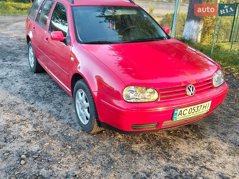 Volkswagen Golf