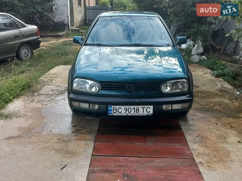 Volkswagen Golf