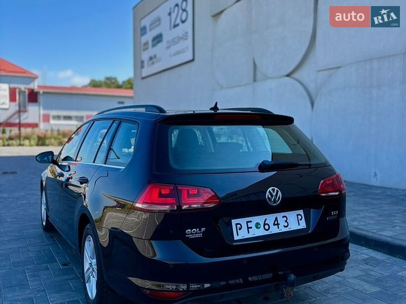 Универсал Volkswagen Golf 2014 в Луцке
