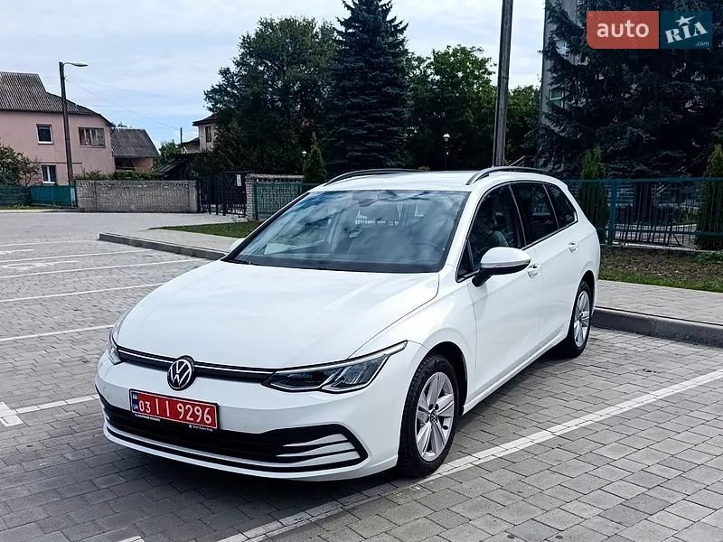 Volkswagen Golf 2021