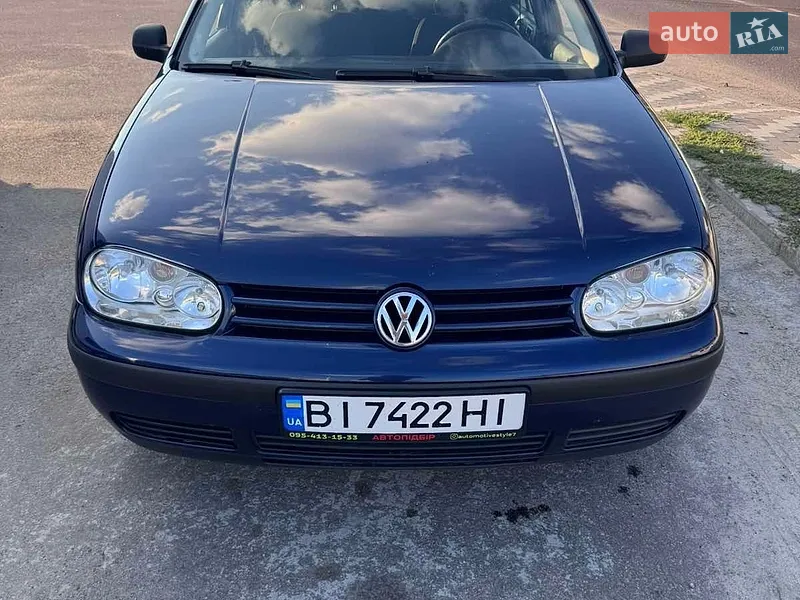 Volkswagen Golf