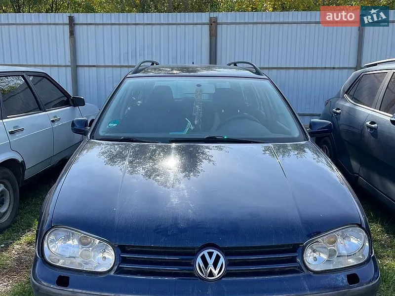 Volkswagen Golf 2001