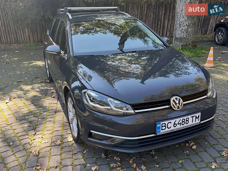 Volkswagen Golf 2020