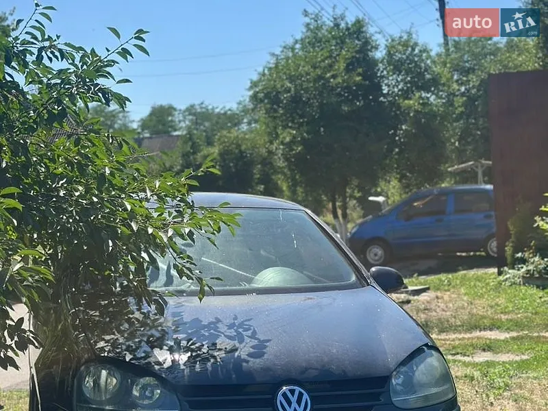 Volkswagen Golf 2004