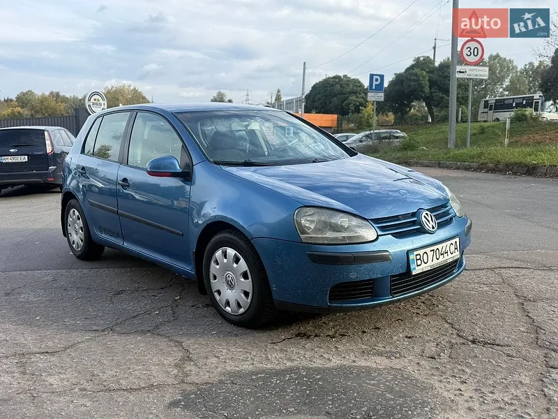 Volkswagen Golf