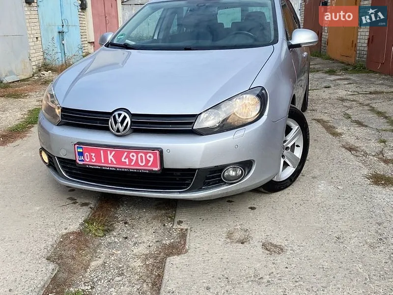 Volkswagen Golf
