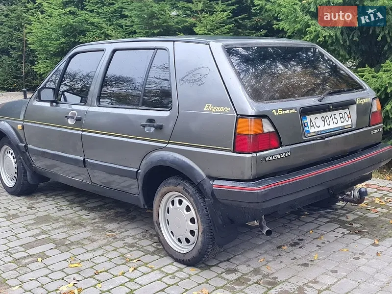 Volkswagen Golf