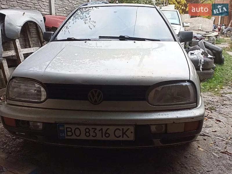 Volkswagen Golf