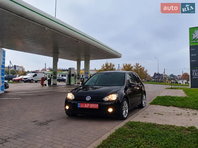 Volkswagen Golf