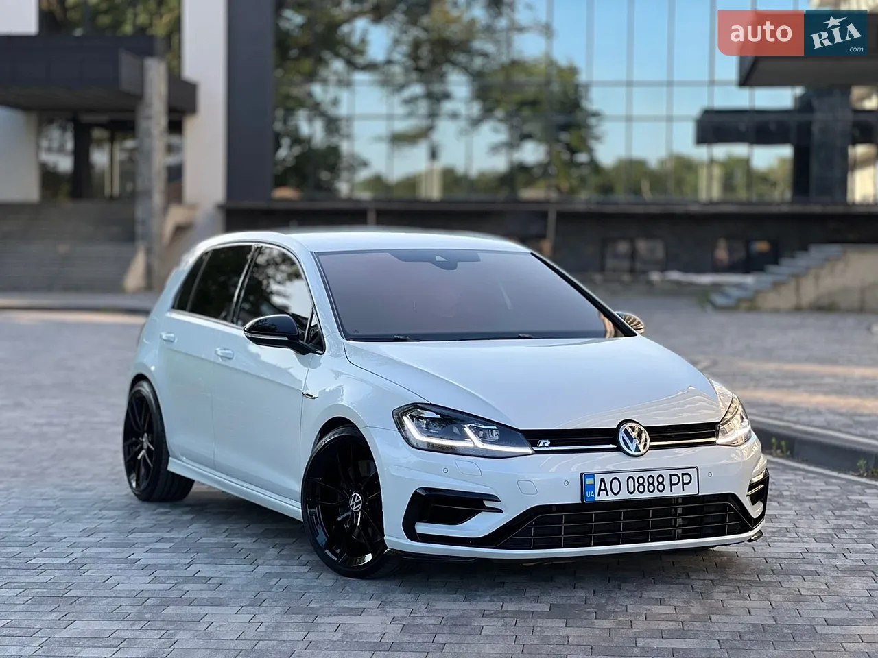 2017 Volkswagen Golf R - мініатюра 56