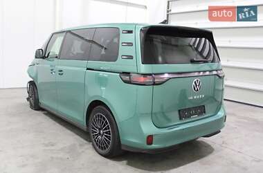 Минивэн Volkswagen I.D. Buzz 2023 в 
