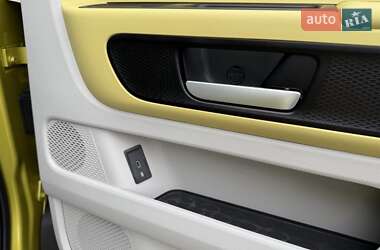 Минивэн Volkswagen I.D. Buzz 2023 в 