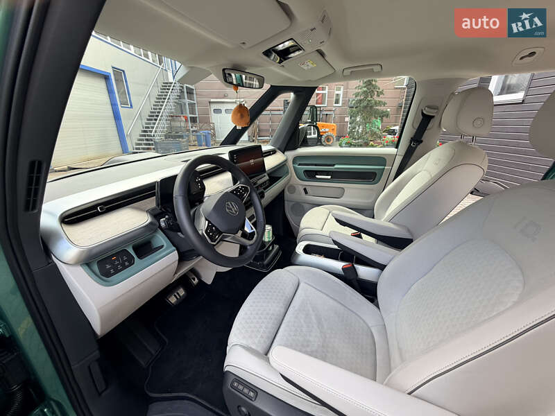 Мінівен Volkswagen I.D. Buzz 2023 в Рівному