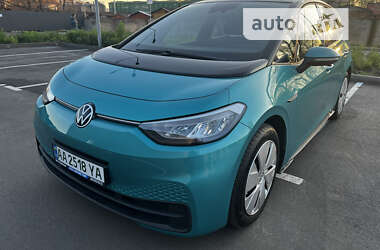 Хэтчбек Volkswagen ID.3 2021 в Киеве