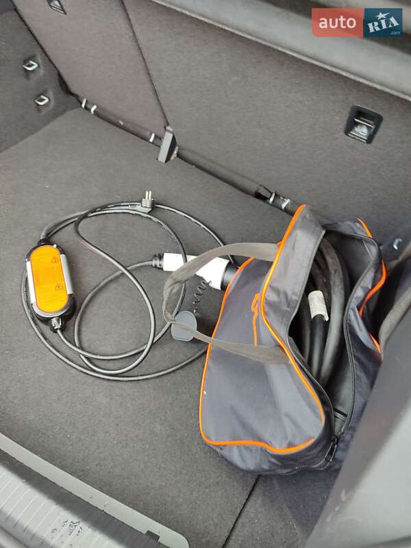 Хэтчбек Volkswagen ID.3 2020 в Долине