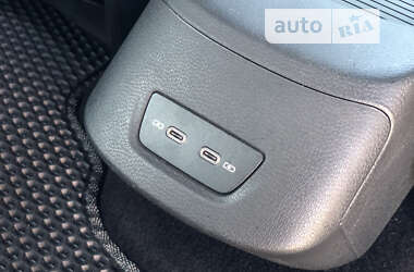 Хэтчбек Volkswagen ID.3 2021 в 