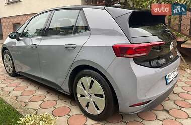 Хетчбек Volkswagen ID.3 2022 в Ужгороді