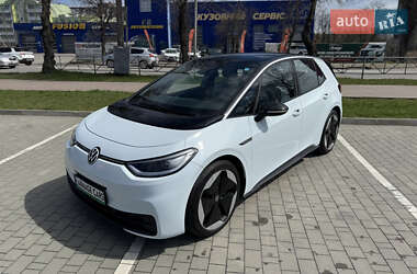 Хетчбек Volkswagen ID.3 2023 в 