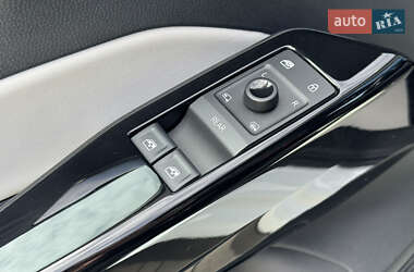Хетчбек Volkswagen ID.3 2023 в 