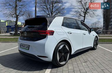 Хетчбек Volkswagen ID.3 2023 в 