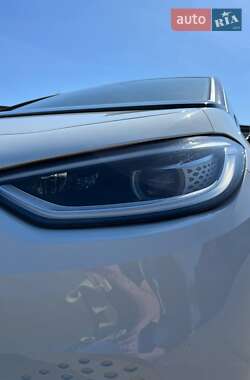 Хетчбек Volkswagen ID.3 2021 в 