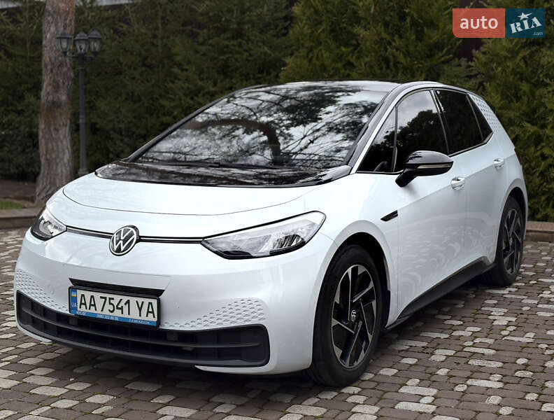 Хэтчбек Volkswagen ID.3 2022 в 