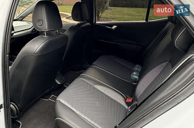 Хэтчбек Volkswagen ID.3 2022 в 