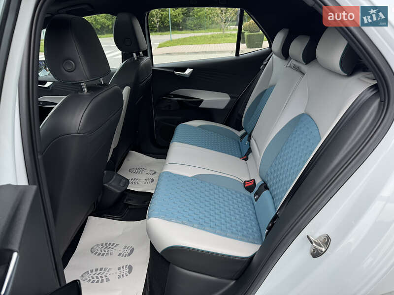 Хетчбек Volkswagen ID.3 2023 в Хмельницькому
